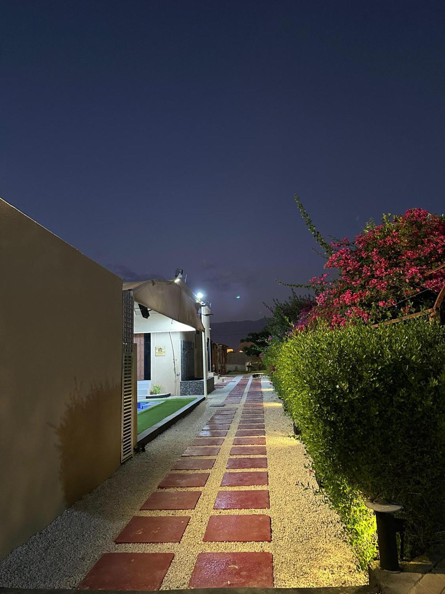 Hotel Al Bayan Palms Nizwa Esterno foto