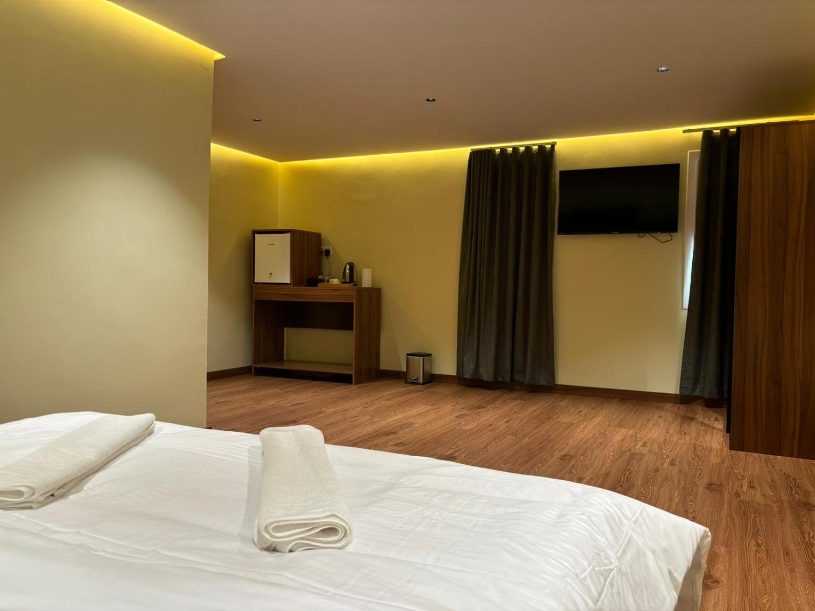 Hotel Al Bayan Palms Nizwa Esterno foto